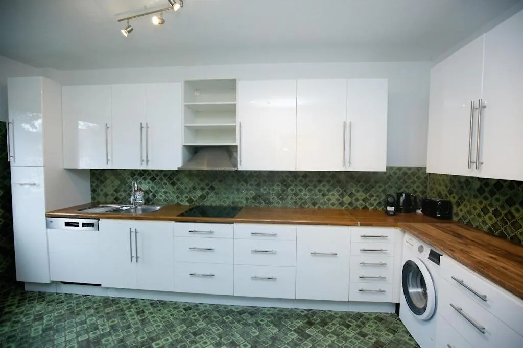 Business & Travel Apartment 150M, 15 Min Messe Frankfurt am Main 0*,  Germany